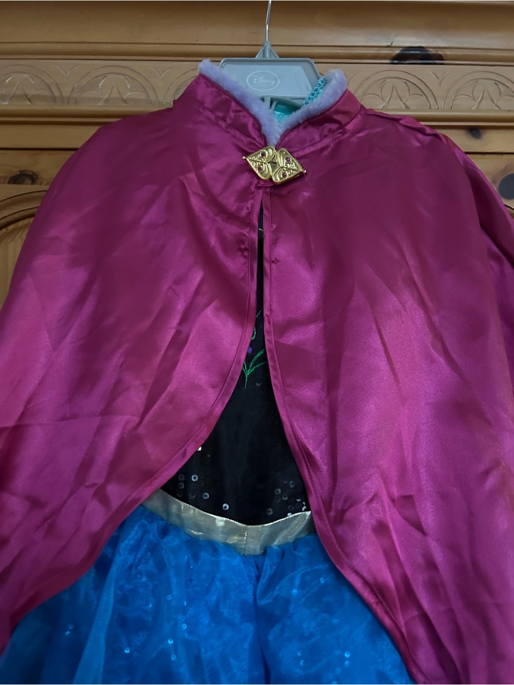 Disney store frozen 1 princess Anna costume with cape size 13/14 older big girl - Picture 2 of 8
